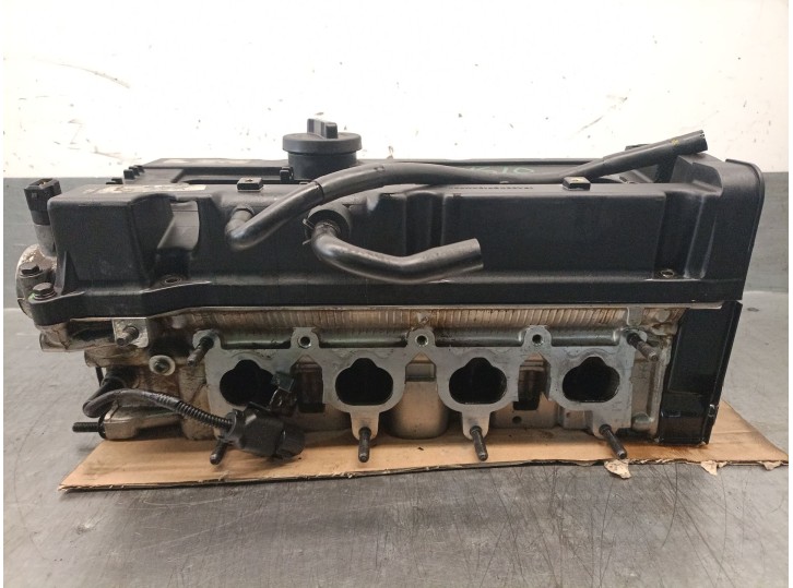 Recambio de culata para hyundai matrix (fc) 1.6 cat referencia OEM IAM 2210026100 2210026150 