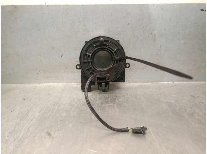 Recambio de anillo airbag para dacia duster ii 1.5 blue dci diesel fap cat referencia OEM IAM 255540638R 255540638R 