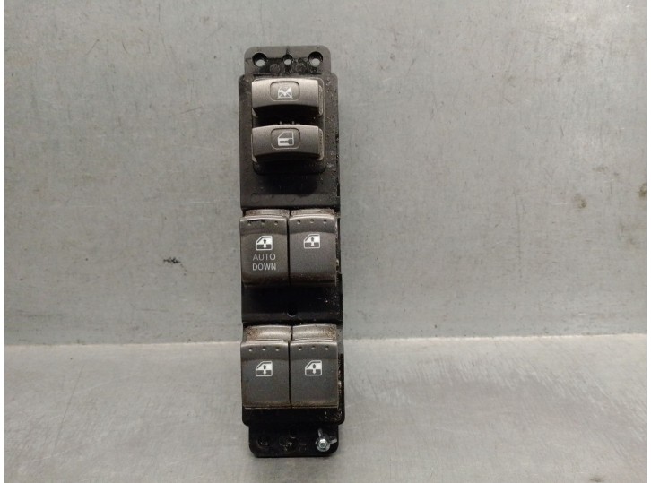 Recambio de mando elevalunas delantero izquierdo para ssangyong actyon 2.0 td cat referencia OEM IAM 8581009010HCX 8581009010HCX