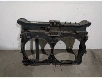 Recambio de calandra delantera de radiador para citroën c8 2.0 hdi fap referencia OEM IAM 7104L9 7104L9 