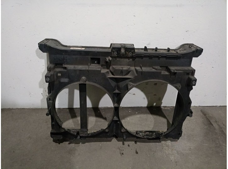 Recambio de calandra delantera de radiador para citroën c8 2.0 hdi fap referencia OEM IAM 7104L9 7104L9 