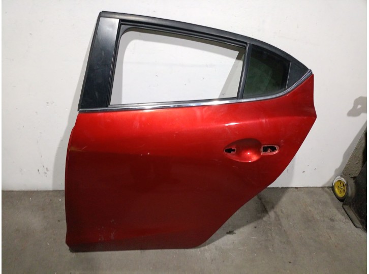 Recambio de puerta trasera izquierda para mazda 3 (bm, bn) 2.2 d referencia OEM IAM BHY07302XF BHY07302XF 