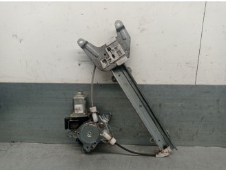 Recambio de elevalunas trasero izquierdo para nissan murano i (z50) 3.5 4x4 referencia OEM IAM 82721CA000 82721CA000 8073189915