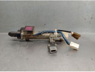 Recambio de conmutador de arranque para ssangyong actyon 2.0 td cat referencia OEM IAM 8711009030 7100131900 