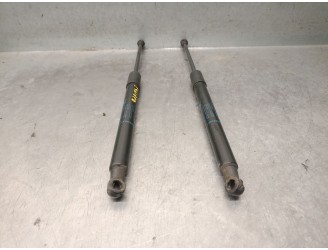 Recambio de amortiguadores maletero / porton para dacia duster ii 1.5 blue dci diesel fap cat referencia OEM IAM 904522228R 9045