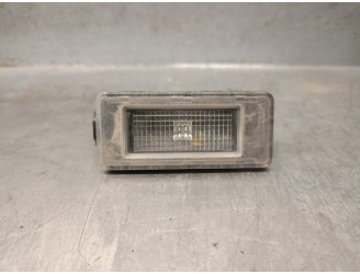 Recambio de piloto matricula para dacia duster ii 1.5 blue dci diesel fap cat referencia OEM IAM 265108990E 265108990E 