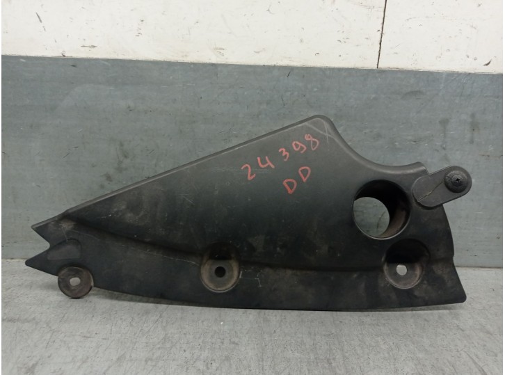 Recambio de moldura para nissan murano i (z50) 3.5 4x4 referencia OEM IAM 62580CA000 62580CA000 