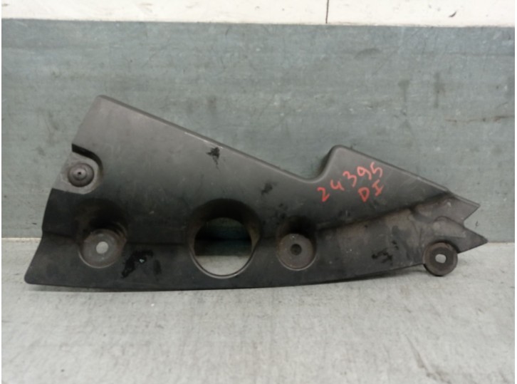 Recambio de moldura para nissan murano i (z50) 3.5 4x4 referencia OEM IAM 62581CA000 62581CA000 