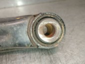 Recambio de brazo suspension inferior trasero izquierdo para mitsubishi montero (v60/v70) 3.2 di-d cat referencia OEM IAM MR9908