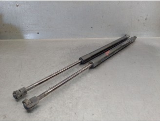 Recambio de amortiguadores maletero / porton para ssangyong actyon 2.0 td cat referencia OEM IAM 7146031001 7146031001 