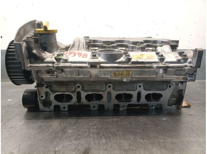 Recambio de culata para renault clio iii 1.6 16v referencia OEM IAM 8200145259F 7701474361 8200197911C