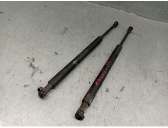 Recambio de amortiguadores capo para nissan murano i (z50) 3.5 4x4 referencia OEM IAM 65470CB800 65471CB800 