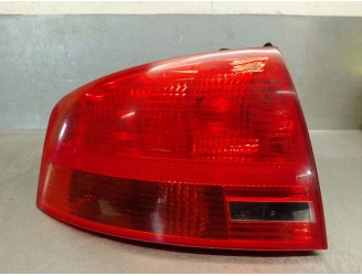 Recambio de piloto trasero izquierdo para audi a4 b7 (8ec) 3.2 fsi referencia OEM IAM 8E5945095 8E5945095 