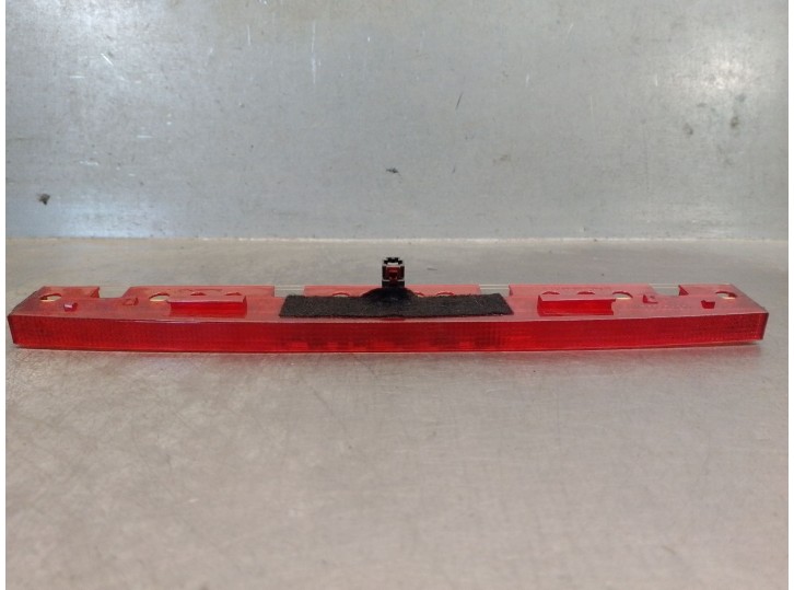 Recambio de luz central de freno para audi a4 b7 (8ec) 3.2 fsi referencia OEM IAM 28427002 8E5945097C 