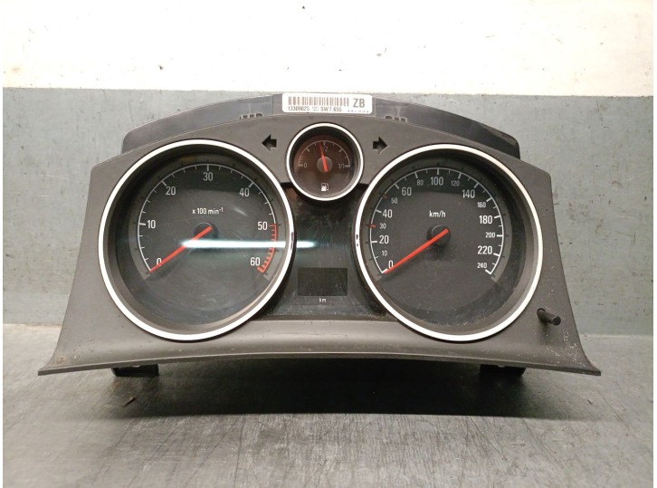 Recambio de cuadro instrumentos para opel astra h ber. 1.7 16v cdti referencia OEM IAM 13309025 13309003 A2C53164392