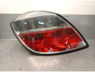 Recambio de piloto trasero izquierdo para opel astra h ber. 1.7 16v cdti referencia OEM IAM 13222324 13222324 