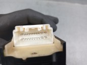 Recambio de mando elevalunas delantero izquierdo para toyota corolla verso (e12) 2.0 turbodiesel cat referencia OEM IAM 84040130