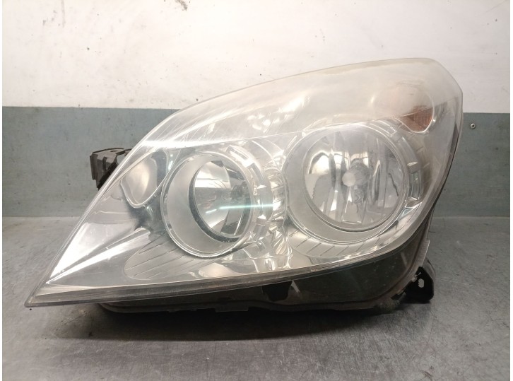 Recambio de faro izquierdo para opel astra h ber. 1.7 16v cdti referencia OEM IAM 13239288 1216659 1EG27037041