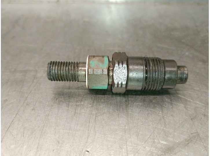 Replacement injector for Hyundai H 1 2.5 diesel OEM IAM reference 3380042500 3380042500 
