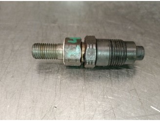 Replacement injector for Hyundai H1 2.5 diesel OEM IAM reference 3380042500 3380042500 