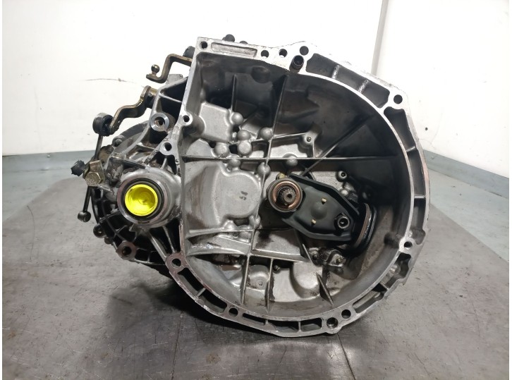 Recambio de caja cambios para peugeot 206 berlina xt referencia OEM IAM 20CP97 2222WY 0035200