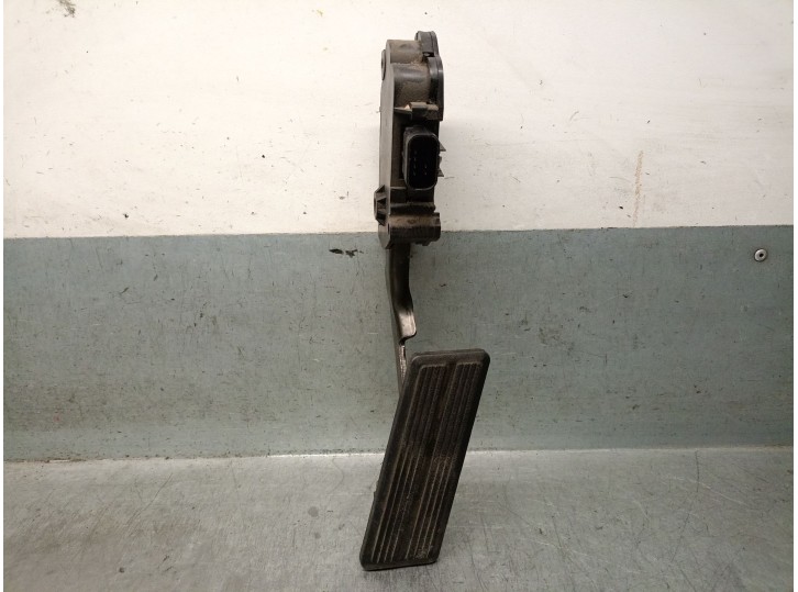 Recambio de potenciometro pedal para chrysler voyager (rg) crd cat referencia OEM IAM 034PE4206 04861650AB 