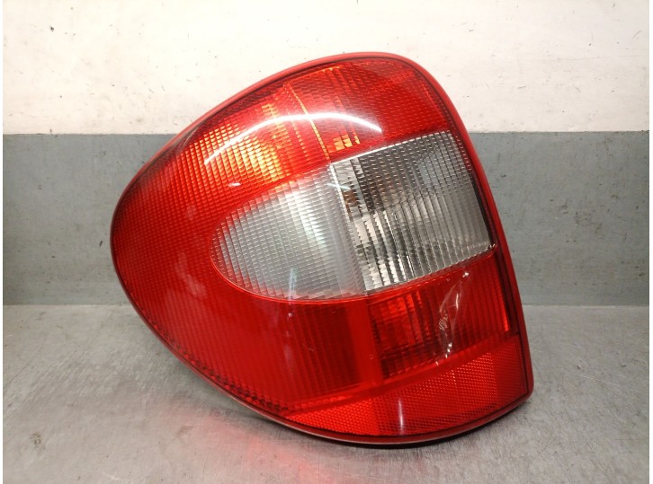 Recambio de piloto trasero izquierdo para chrysler voyager (rg) crd cat referencia OEM IAM 4857307AB 4857307AB 153671