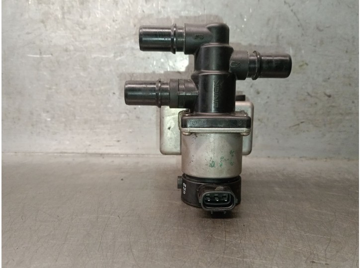 Recambio de valvula intercambio de calefaccion para hyundai ioniq 5 (ne) (bev) referencia OEM IAM 375E3GI010  