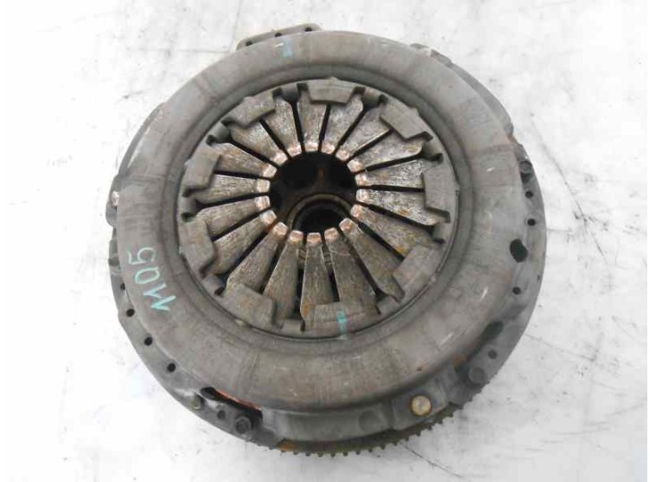 Recambio de kit embrague para ford transit 330m kombi 2.4 (91cv) referencia OEM IAM   