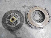 Replacement clutch kit for Nissan Primera saloon (P11) OEM IAM reference 46602 LUK