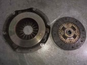 Recambio de kit embrague para nissan almera (n15) 2.0 diesel referencia OEM IAM 0E400 NISSAN