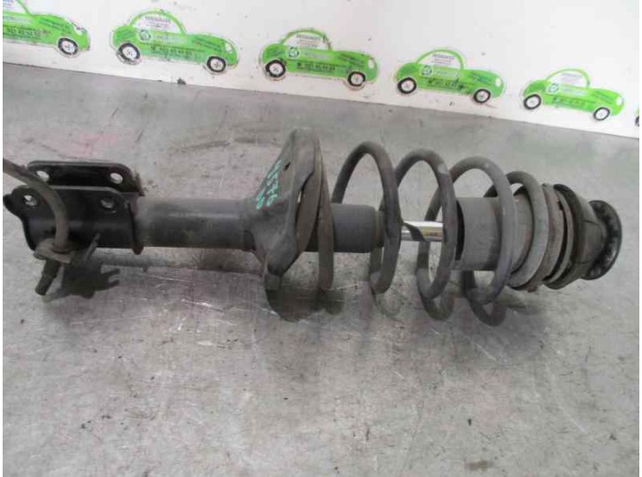 Replacement front right shock absorber for Daewoo Nubira saloon 1.6 Cat OEM IAM reference 339029 KYB