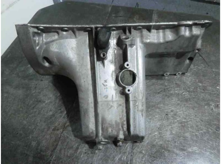 Recambio de carter para mercedes-benz clase a (w168) 1.6 cat referencia OEM IAM 1660141302  