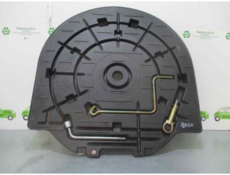 Recambio de bandeja trasera para mazda 3 berlina (bk) 1.6 cd diesel cat referencia OEM IAM BN8V6883X BN8V6883X 