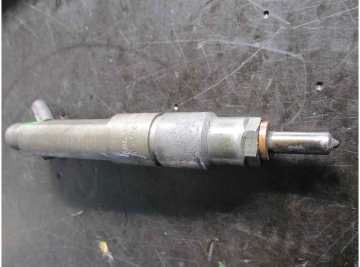 Recambio de inyector para volkswagen golf iv berlina (1j1) 1.4 16v referencia OEM IAM 028130201T KBEL53P144 