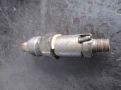 Recambio de inyector para citroën xsara berlina 1.9td tonic referencia OEM IAM LCR6734303G LCR6734303G LUCAS