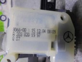 Recambio de motor tapa deposito combustible para mercedes-benz clase e (w211) berlina 2.6 cat referencia OEM IAM A2038201997 806