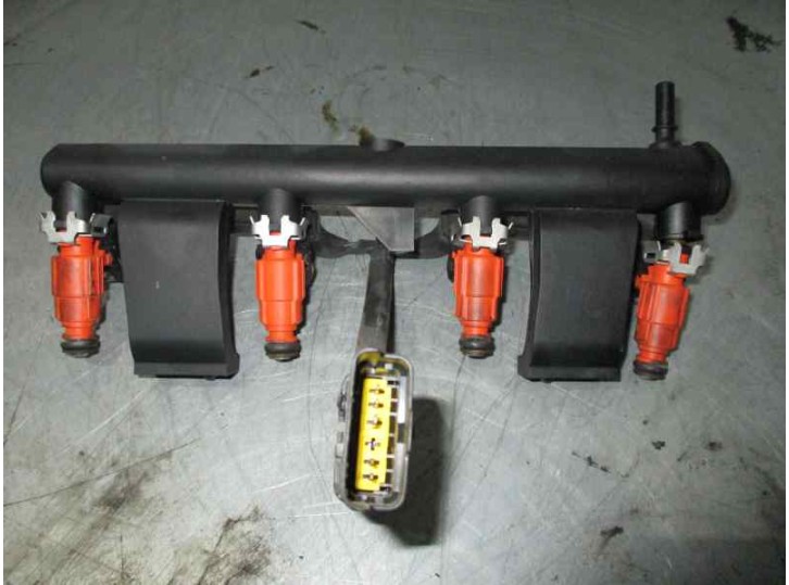 Recambio de rampa inyectora para citroën xsara berlina 1.6 16v cat (nfu / tu5jp4) referencia OEM IAM 9636520780 