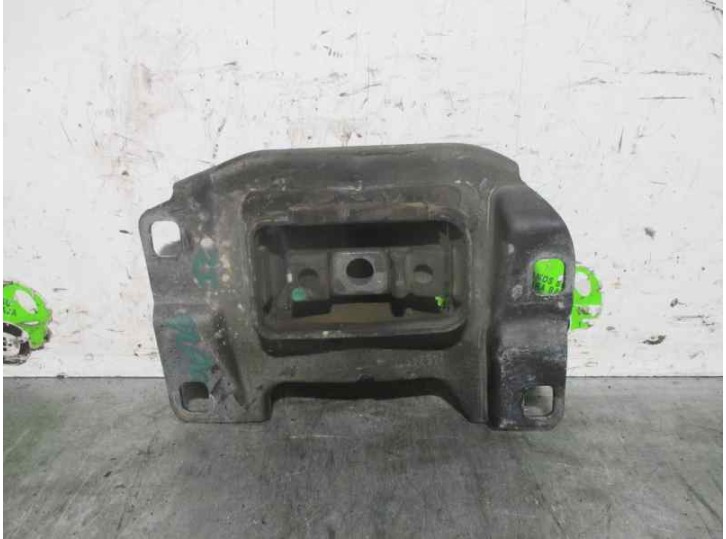 Recambio de soporte cambio para ford focus berlina (cap) 1.6 tdci cat referencia OEM IAM 3M517M121 