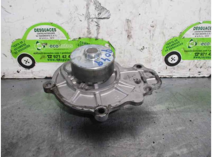 Recambio de bomba agua para chevrolet lacetti 2.0 diesel cat referencia OEM IAM VKPC90002  