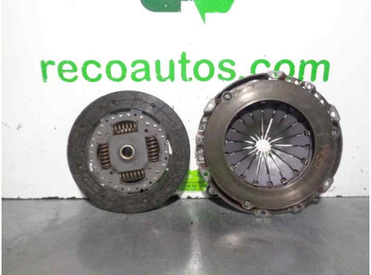 Replacement clutch kit for Citroën C4 Coupe VTR OEM IAM reference 9670270080 LUK