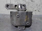 Replacement right engine mount for Volkswagen Golf IV sedan (1J1) 1.9 TDI OEM IAM reference 1K0199262BB 