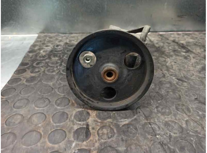 Recambio de bomba servodireccion para renault kangoo (f/kc0) 1.4 referencia OEM IAM 8200112299 26090956 DELPHI