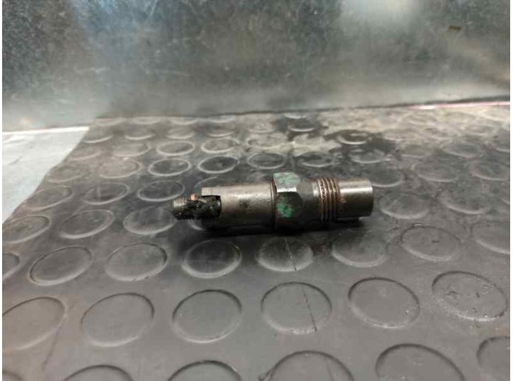 Replacement injector for Ford Mondeo sedan (GD) 1.8 turbodiesel cat OEM IAM reference LDC008R01AA2 LCR6705601E LUCAS
