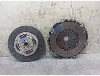 Recambio de kit embrague para peugeot 206 berlina x-line referencia OEM IAM 2053 01  