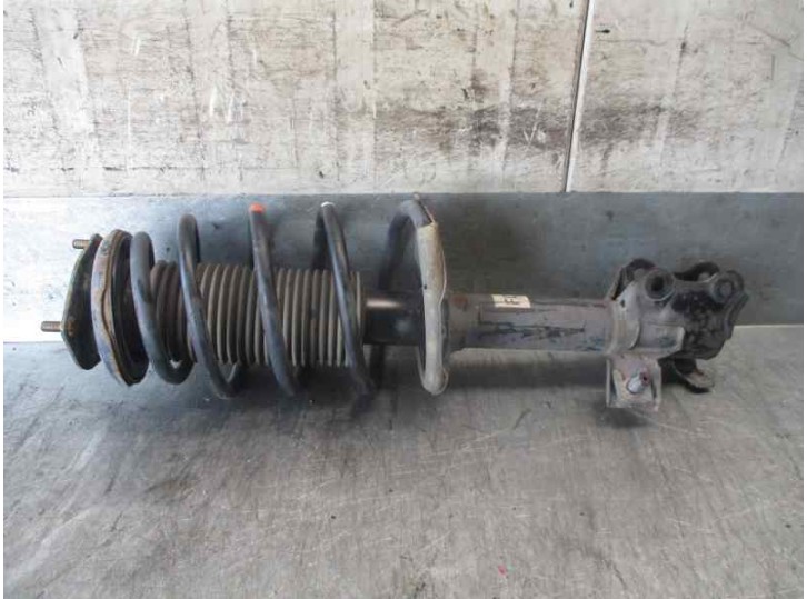 Replacement front left shock absorber for Nissan Almera (N16/E) 2.2 16V Turbodiesel CAT OEM IAM reference 54303BN300 
