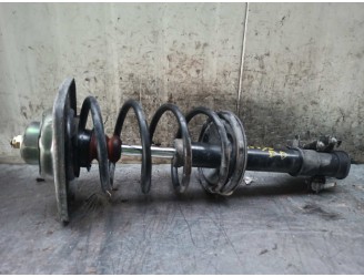 Recambio de amortiguador delantero derecho para lancia zeta 2.1 turbodiesel cat referencia OEM IAM 