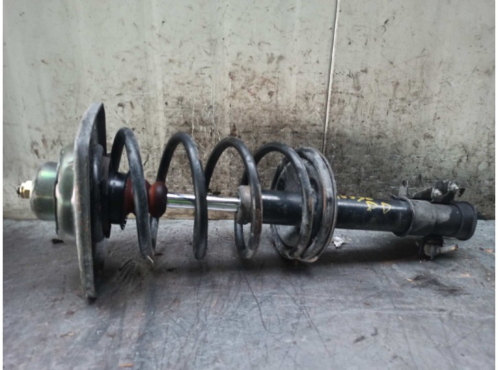 Recambio de amortiguador delantero derecho para lancia zeta 2.1 turbodiesel cat referencia OEM IAM 