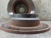 Replacement rear brake disc for Volvo 850 series 2.5 10V estate OEM IAM reference 