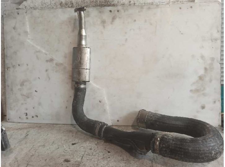 Recambio de tubo para chevrolet aveo sedán ltz referencia OEM IAM 